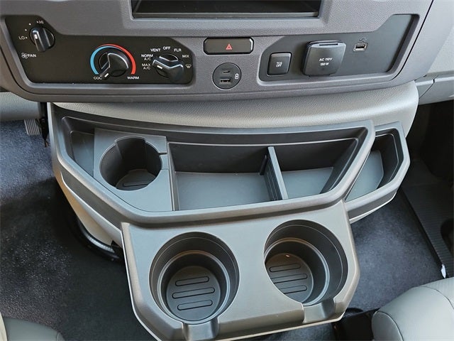 2025 Ford E-450SD Base DRW