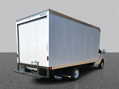 2025 Ford E-450SD Base DRW