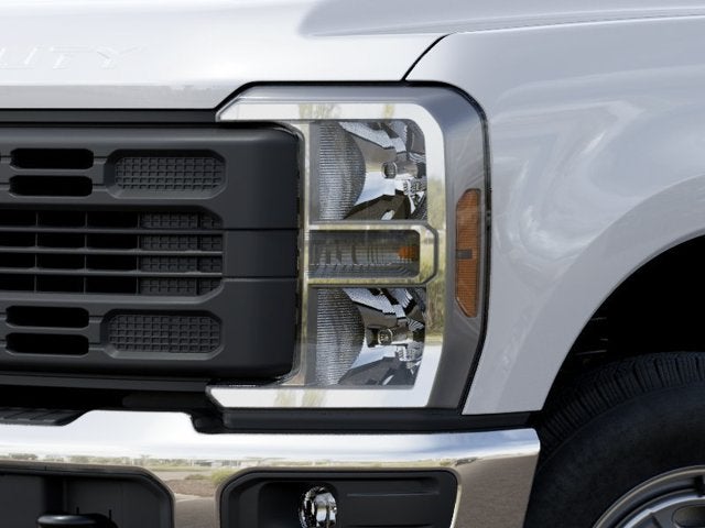 2027 Ford F-350SD XL