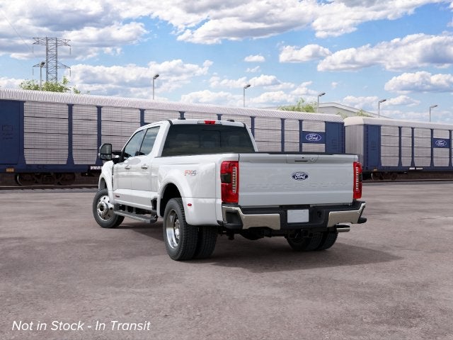 2027 Ford F-450SD Lariat DRW