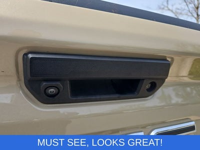 2023 GMC Canyon AT4
