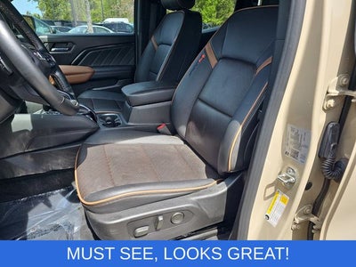 2023 GMC Canyon AT4