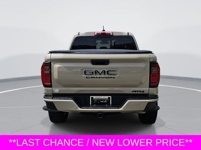 2023 GMC Canyon AT4