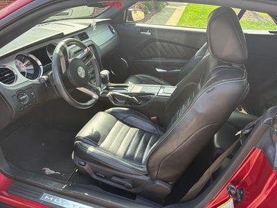 2010 Ford Mustang V6