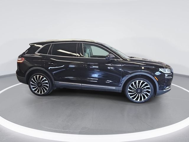 2022 Lincoln Nautilus Black Label