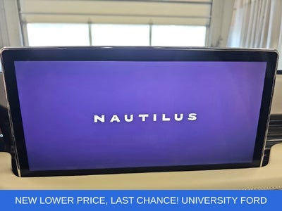 2022 Lincoln Nautilus Black Label