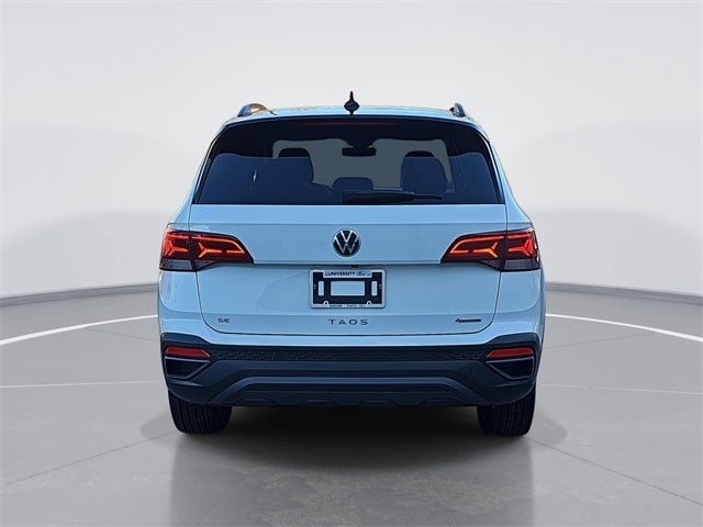 2024 Volkswagen Taos 1.5T SE