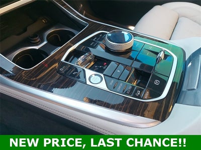 2023 BMW X7 xDrive40i