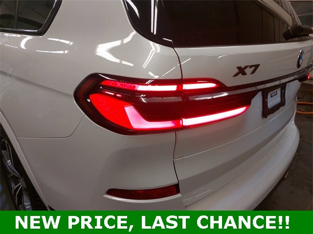 2023 BMW X7 xDrive40i