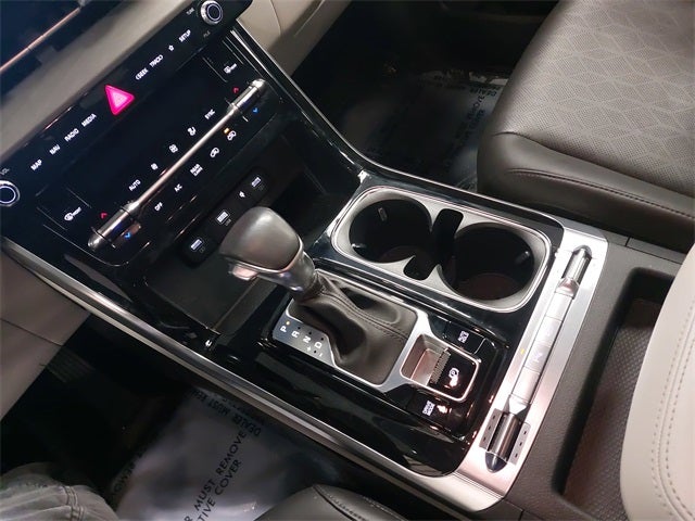 2023 Kia Carnival SX