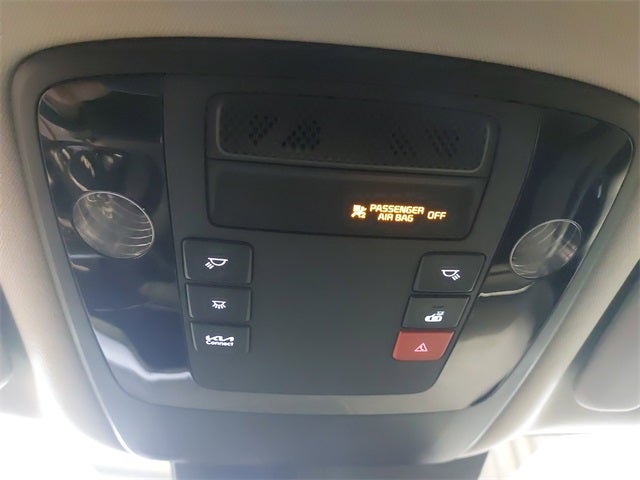 2023 Kia Carnival SX