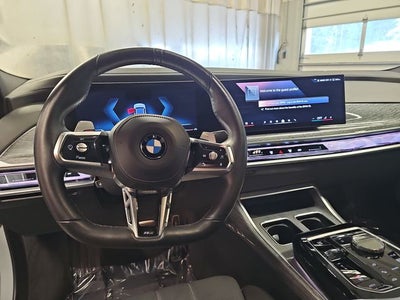 2025 BMW 7 Series 740i
