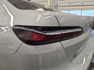 2025 BMW 7 Series 740i