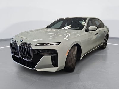 2025 BMW 7 Series 740i