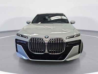 2025 BMW 7 Series 740i