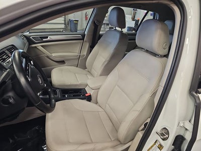 2015 Volkswagen e-Golf SEL Premium