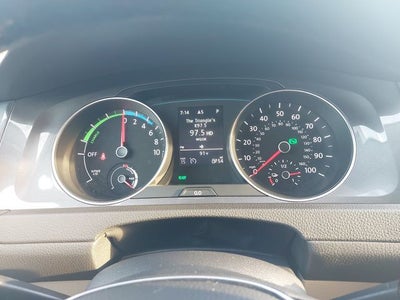 2015 Volkswagen e-Golf SEL Premium