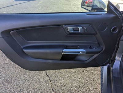 2022 Ford Mustang EcoBoost