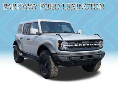 2026 Ford Bronco Outer Banks