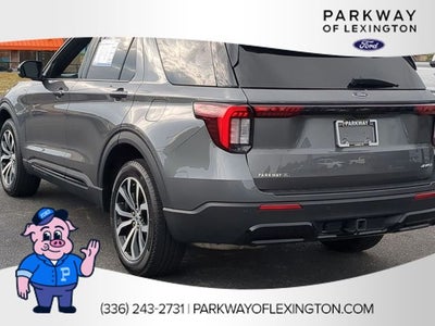 2025 Ford Explorer ST-Line