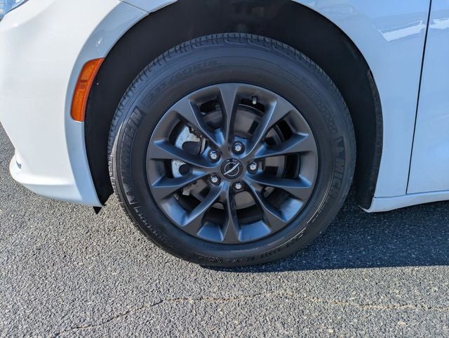 2021 Chrysler Pacifica Touring