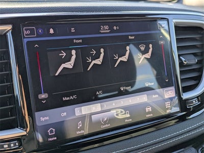 2021 Chrysler Pacifica Touring