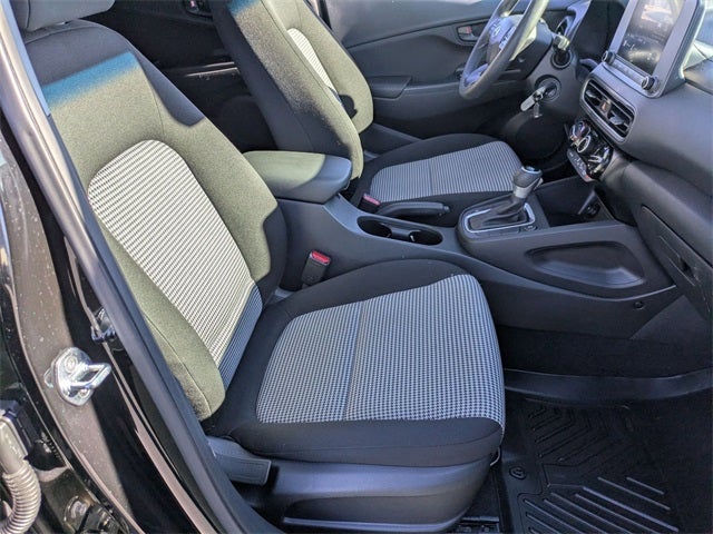 2022 Hyundai Kona SE