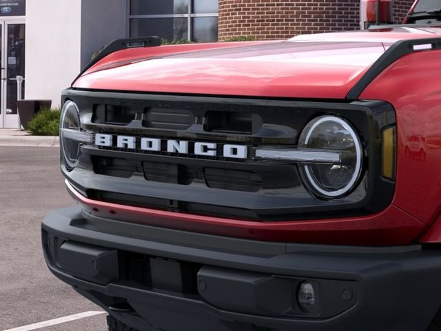 2026 Ford Bronco Outer Banks Matte Black