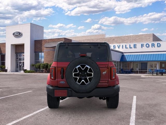 2026 Ford Bronco Outer Banks Matte Black
