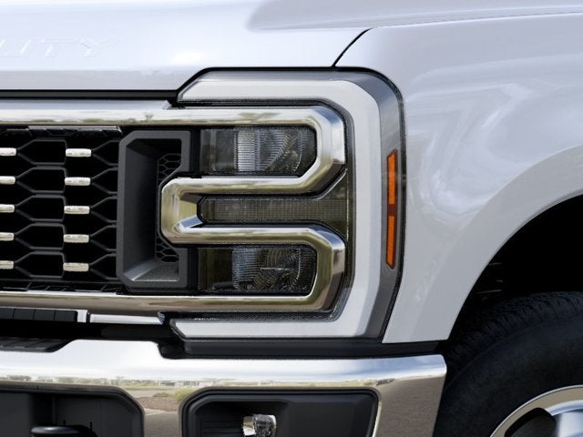 2027 Ford F-350SD King Ranch DRW