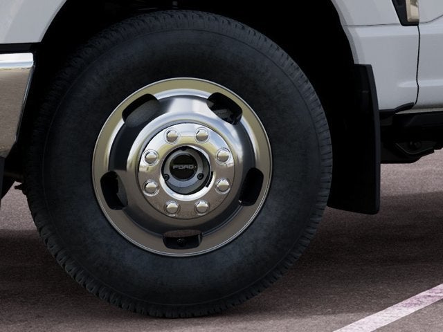 2027 Ford F-350SD King Ranch DRW