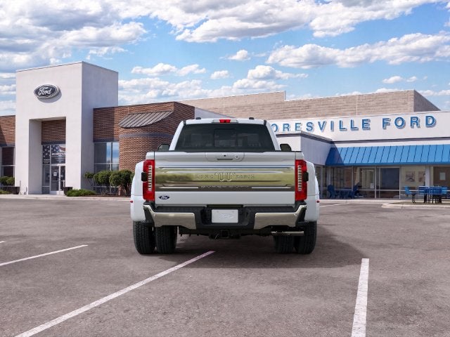 2027 Ford F-350SD King Ranch DRW
