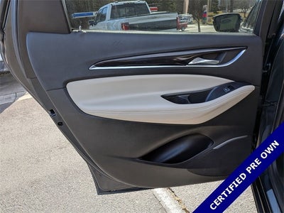 2021 Buick Enclave Essence