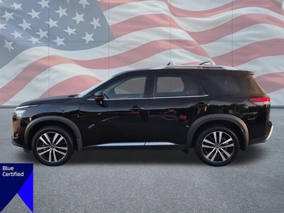 2025 Nissan Pathfinder Platinum